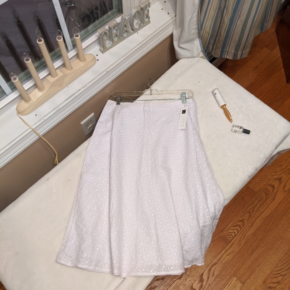 Carole Little BUNDLE AND SAVE I ALSO ACCEPT OFFER' - Picture 3 of 5